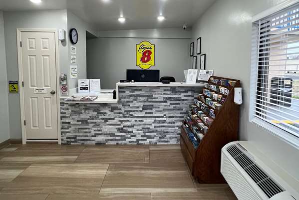  - Super 8 Motel Paducah