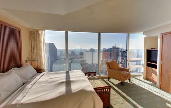  - Embarc Hotel Vancouver