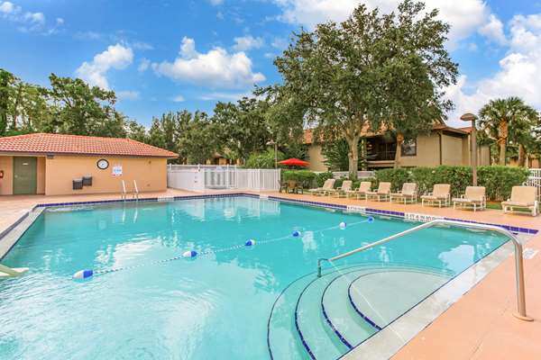 Pool - Alhambra Villas Poinciana