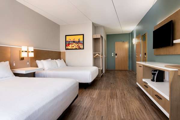  - Wyndham Garden Hotel Airport Winnipeg
