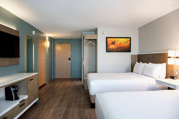  - Wyndham Garden Hotel Airport Winnipeg