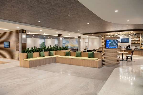  - Wyndham Garden Hotel Airport Winnipeg
