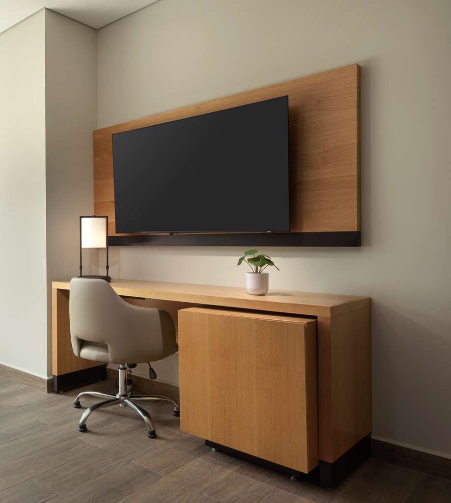 HYATT PLACE MONTERREY VALLE-guestroom-Guest Room,On-Site.jpg