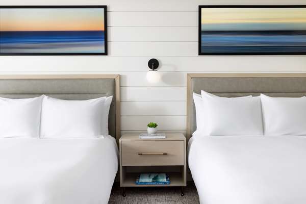  - Pell Hotel Middletown