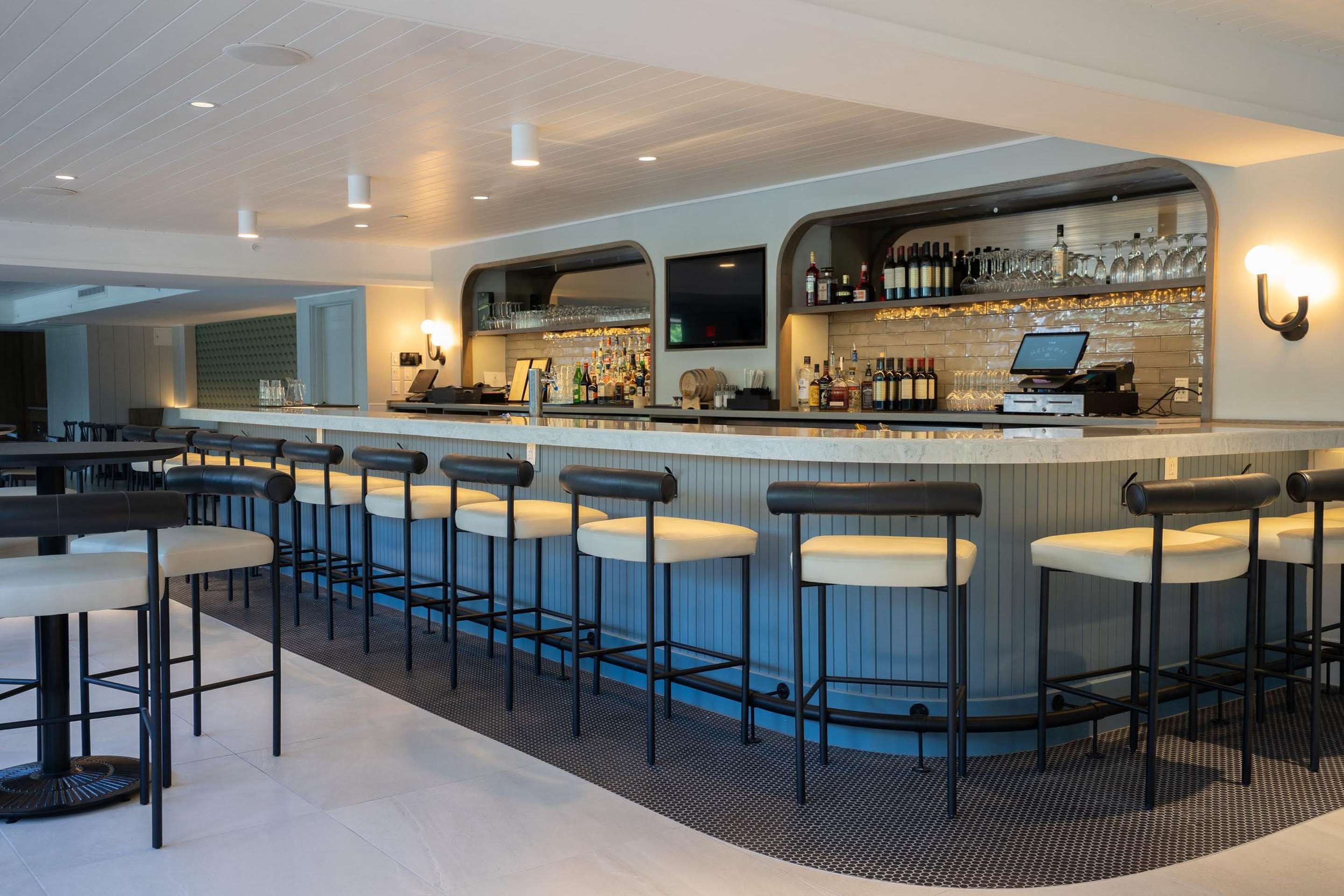 Restaurant | The Pell - Part of JdV by Hyatt