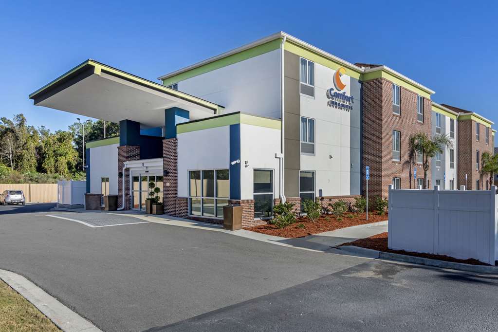 Comfort Inn and Suites Brunswick I-95