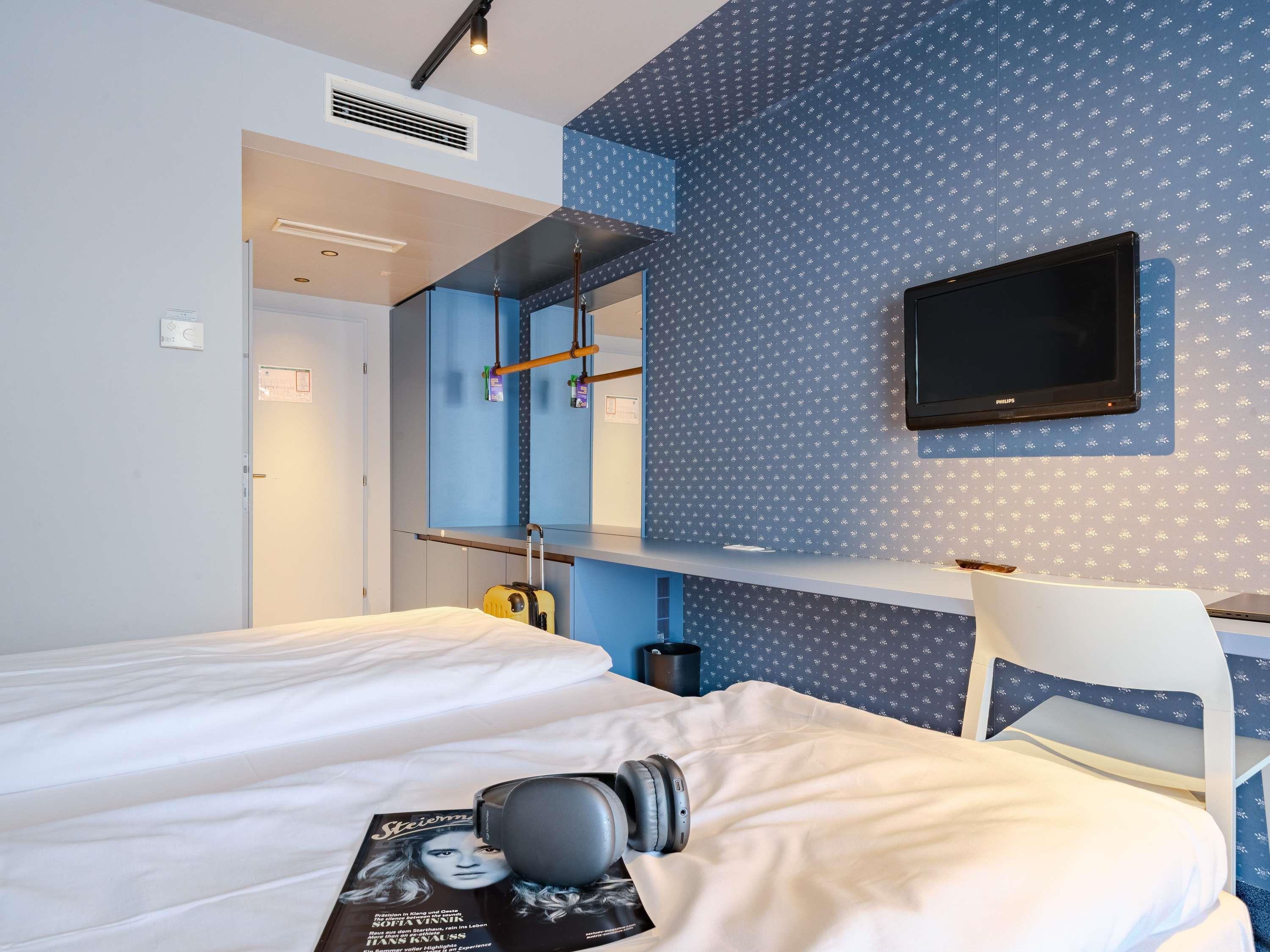 Ibis Styles Graz Messe Room Type - Standard room with 2 single size beds