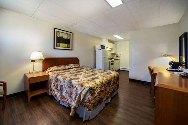 Suite - Canadas Best Value Inn Fort St John
