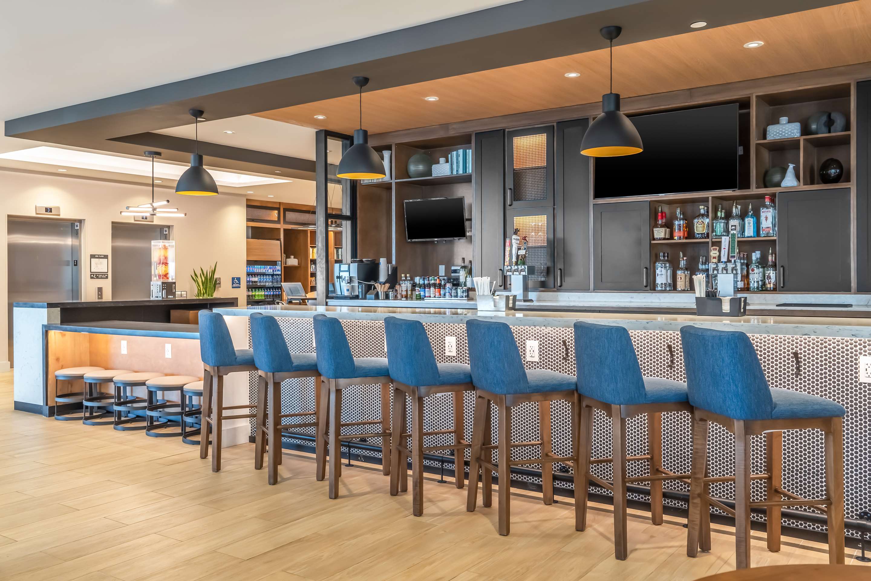 Bar Lounge