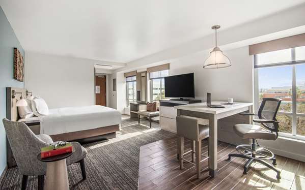 Suite - Hyatt House Hotel Midtown Sacramento