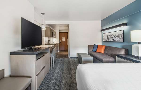 Suite - Hyatt House Hotel Midtown Sacramento