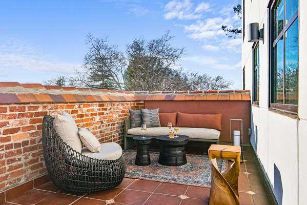 Suite - Hyatt House Hotel Midtown Sacramento