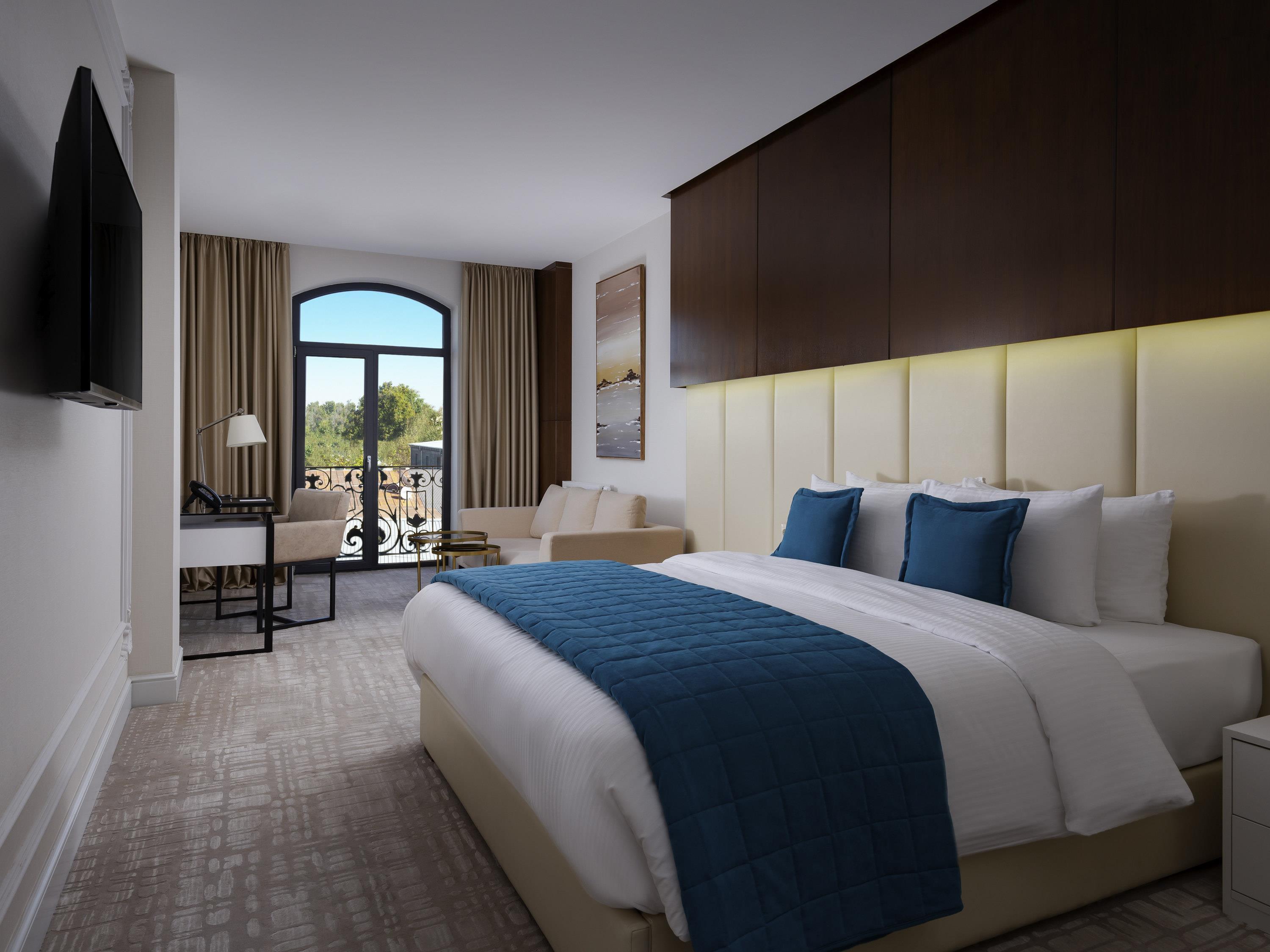 Mercure Tashkent South Room Type - Deluxe room with a double bed