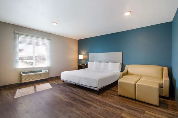 Suite - WoodSpring Suites Panama City