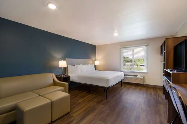  - WoodSpring Suites Panama City