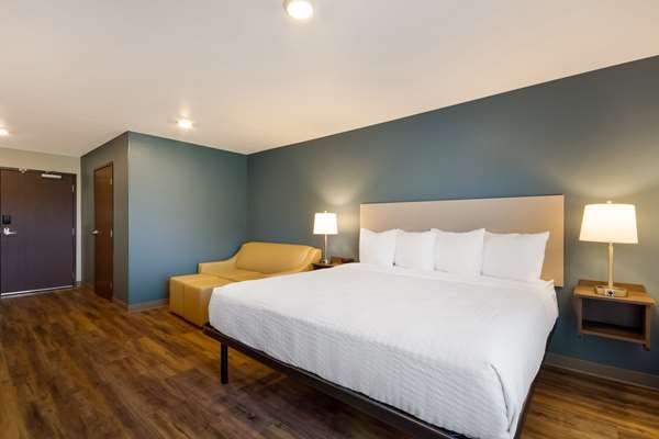  - WoodSpring Suites Panama City