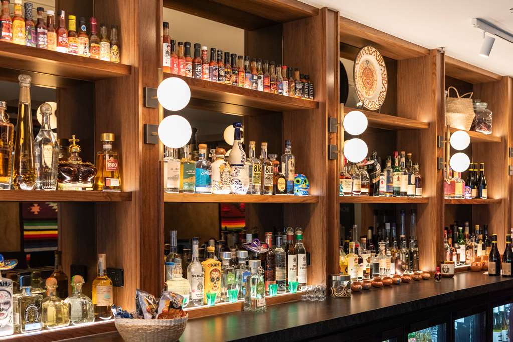 TRYP by Wyndham Pulteney Street Adelaide
