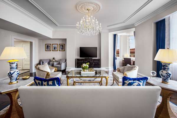  - Waldorf Astoria Hotel Pennsylvania Avenue DC