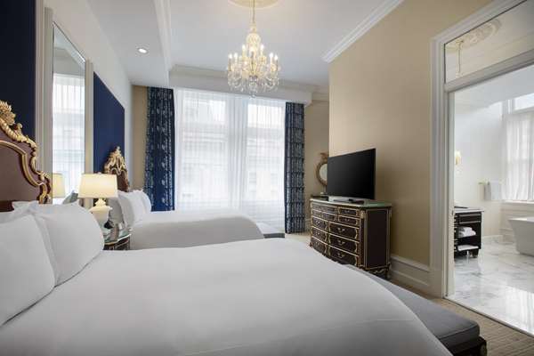  - Waldorf Astoria Hotel Pennsylvania Avenue DC