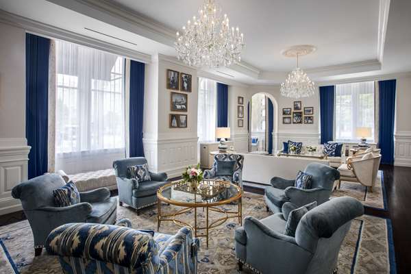  - Waldorf Astoria Hotel Pennsylvania Avenue DC