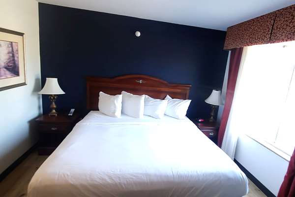  - Wingate by Wyndham Austintown - I-80, Exit 223