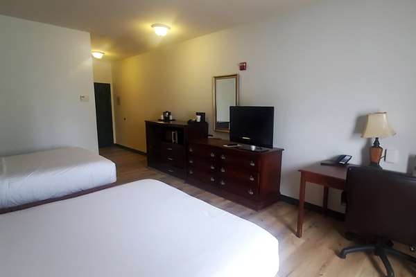  - Wingate by Wyndham Austintown - I-80, Exit 223