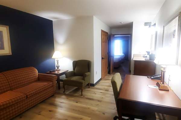  - Wingate by Wyndham Austintown - I-80, Exit 223