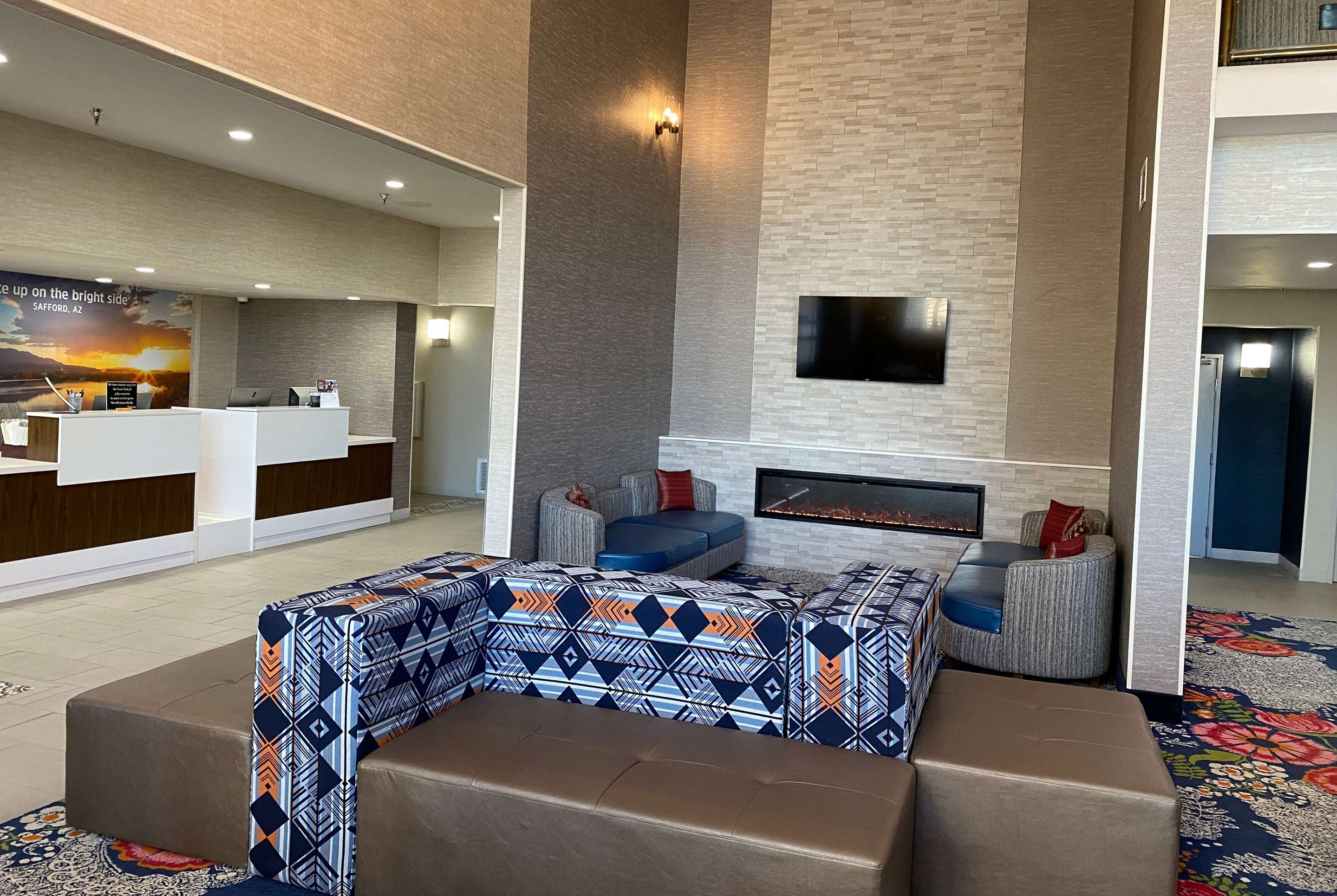 Lobby | Baymont by Wyndham Safford