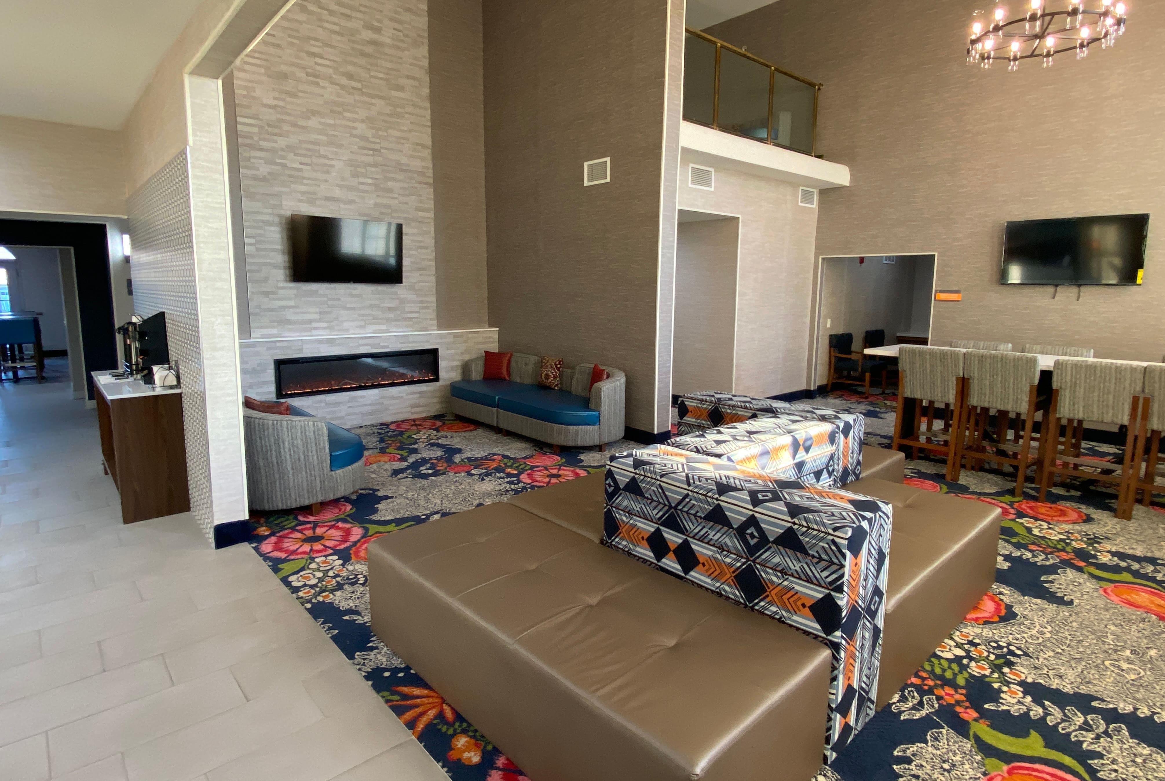 Lobby | Baymont by Wyndham Safford