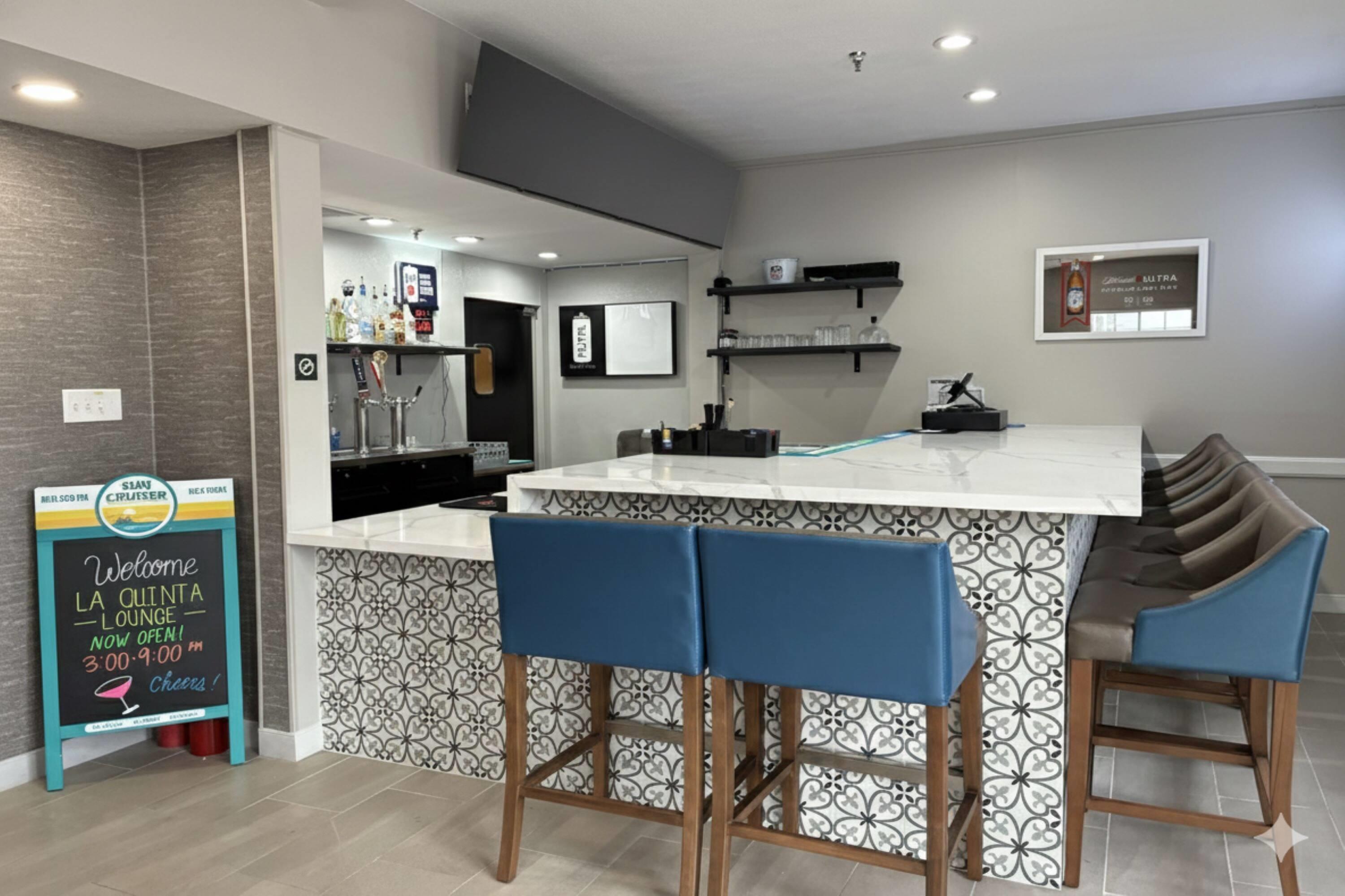 BarLounge | Baymont by Wyndham Safford