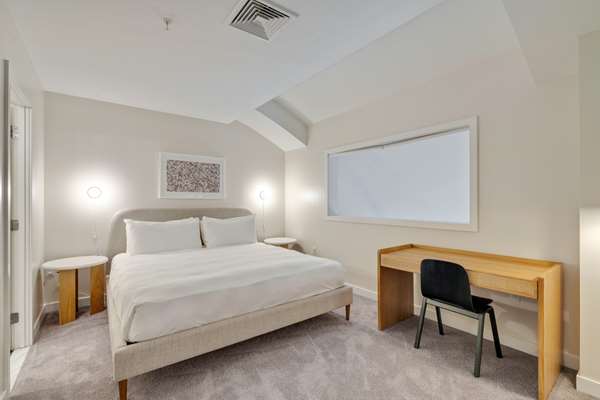 Suite - Mint House at Divine Lorraine Hotel Philadelphia