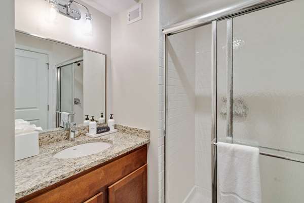 Suite - Mint House at Divine Lorraine Hotel Philadelphia