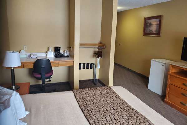  - Governors Inn Travelodge Pierre