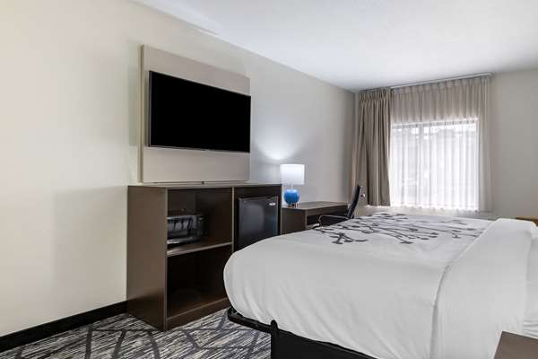  - Sleep Inn & Suites Grovetown - I-20, Exit 194