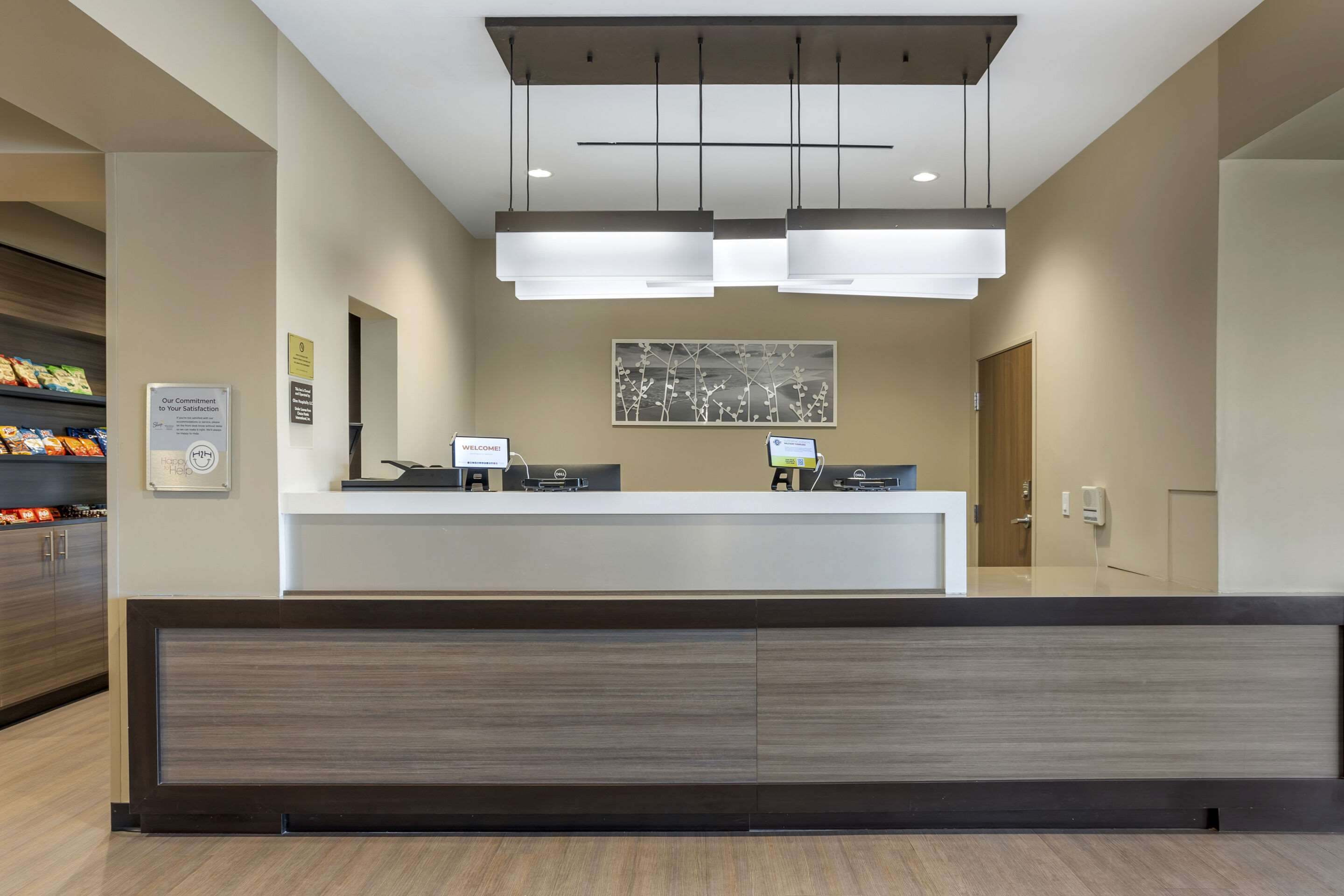 Front desk | Sleep Inn
