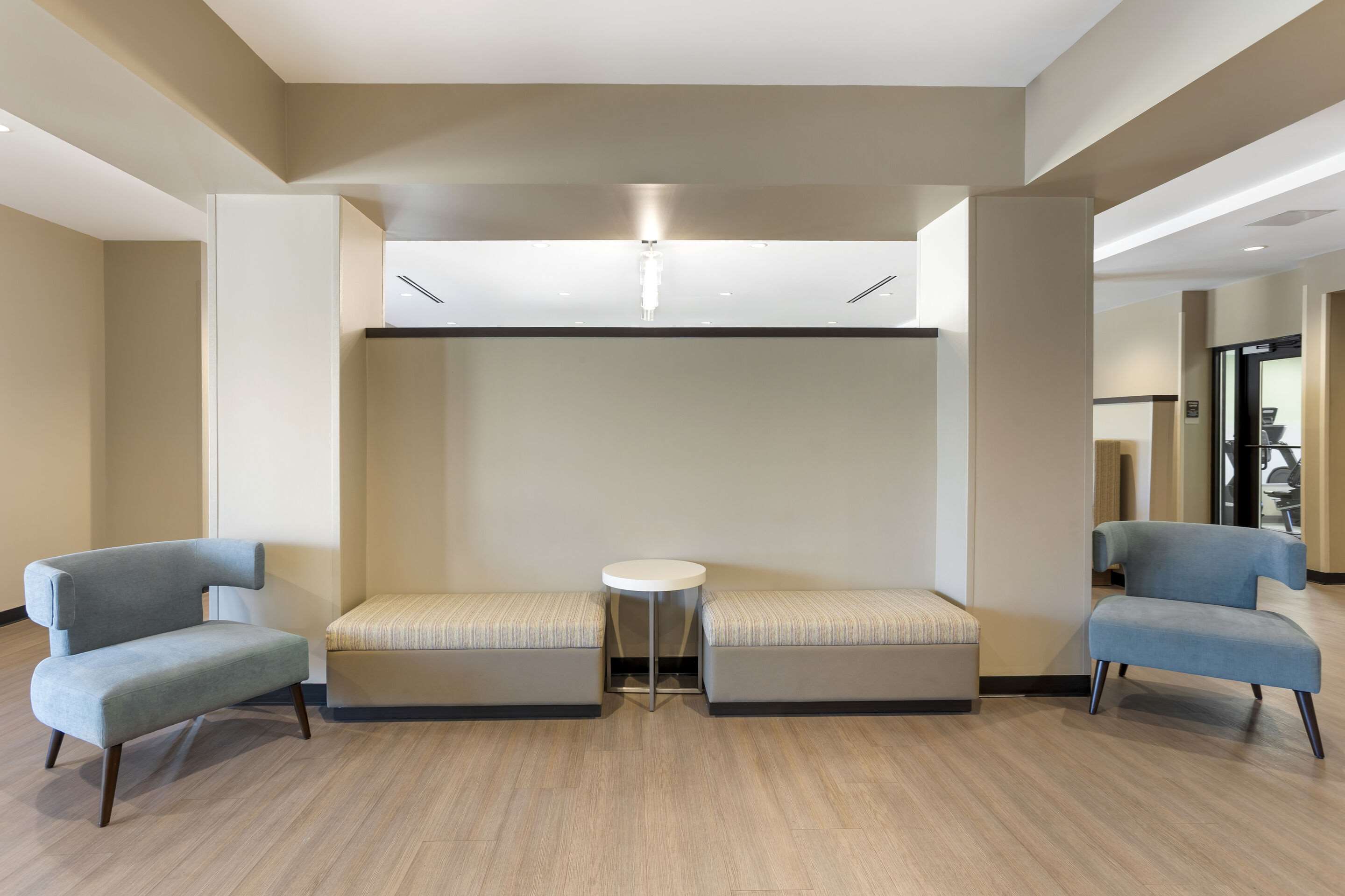 Lobby with sitting area | Sleep Inn