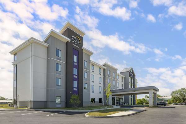 Exterior view - MainStay Suites York