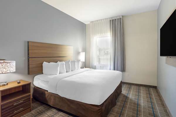 Suite - MainStay Suites York