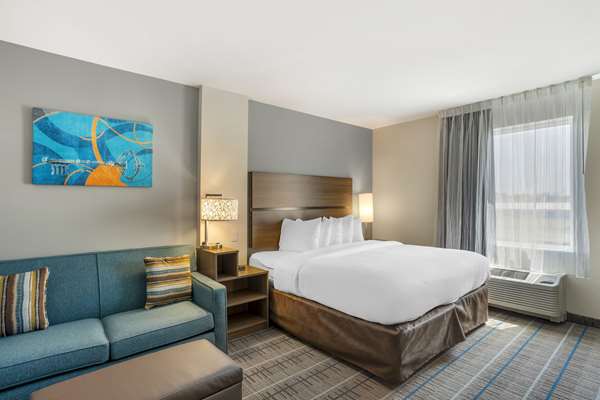 Suite - MainStay Suites York