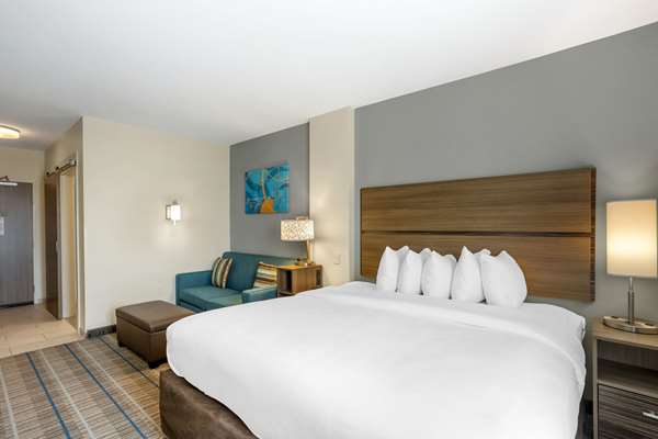 Suite - MainStay Suites York