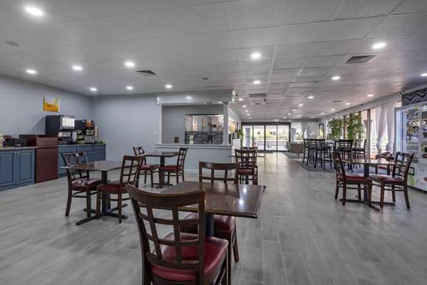 Amenities - Suburban Studios Rock Hill - I-77, Exit 82