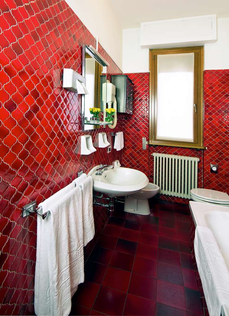 CITTA DEI MILLE-guestroom-Guest Room,Bathroom,On-Site.jpg