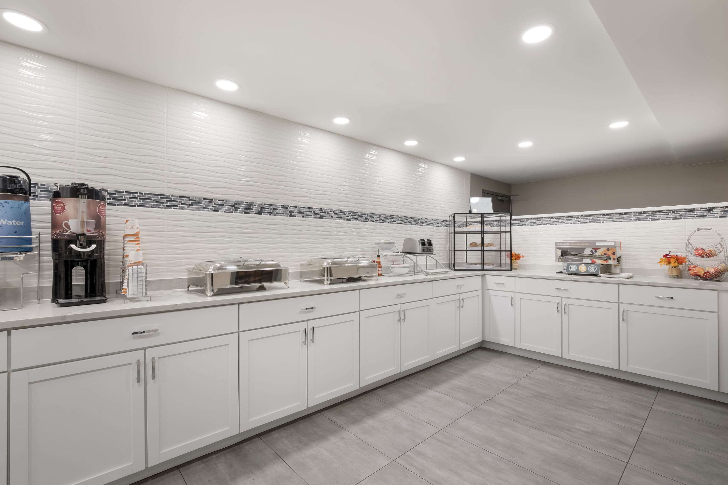 Breakfast bar