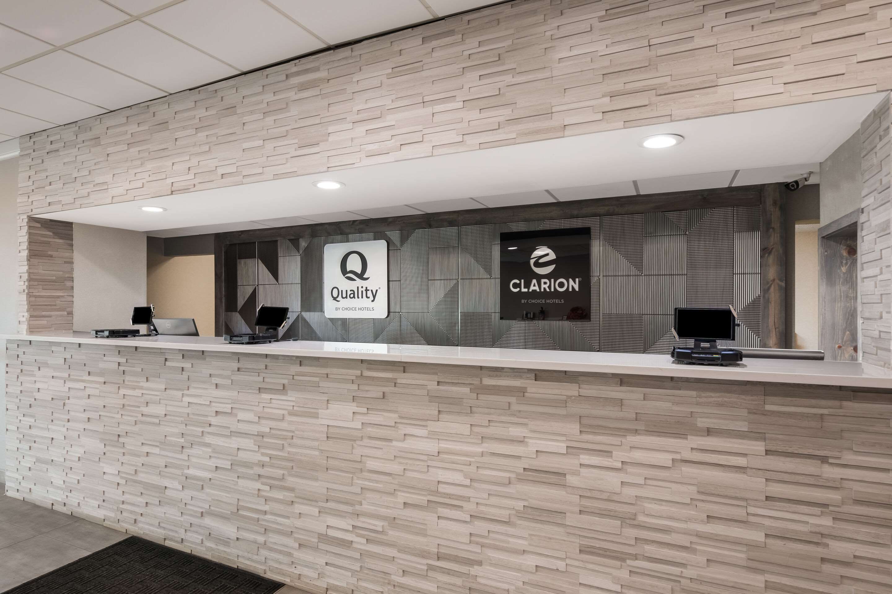 Front desk with friendly staff