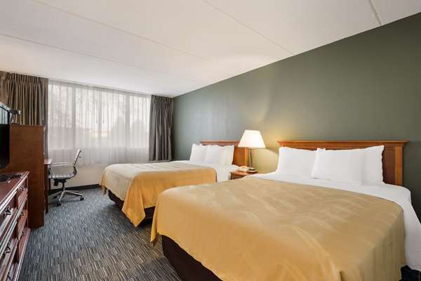  - Quality Inn I-80 Joliet - I-80, Exit 130