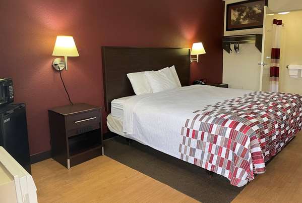  - Travelodge Holland - I-475, Exit 8