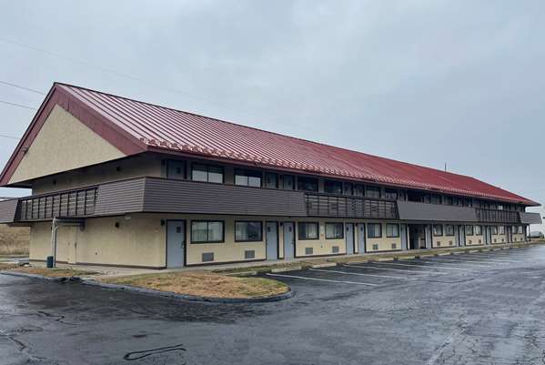 Exterior view - Baymont Inn & Suites Holland - I-475, Exit 8