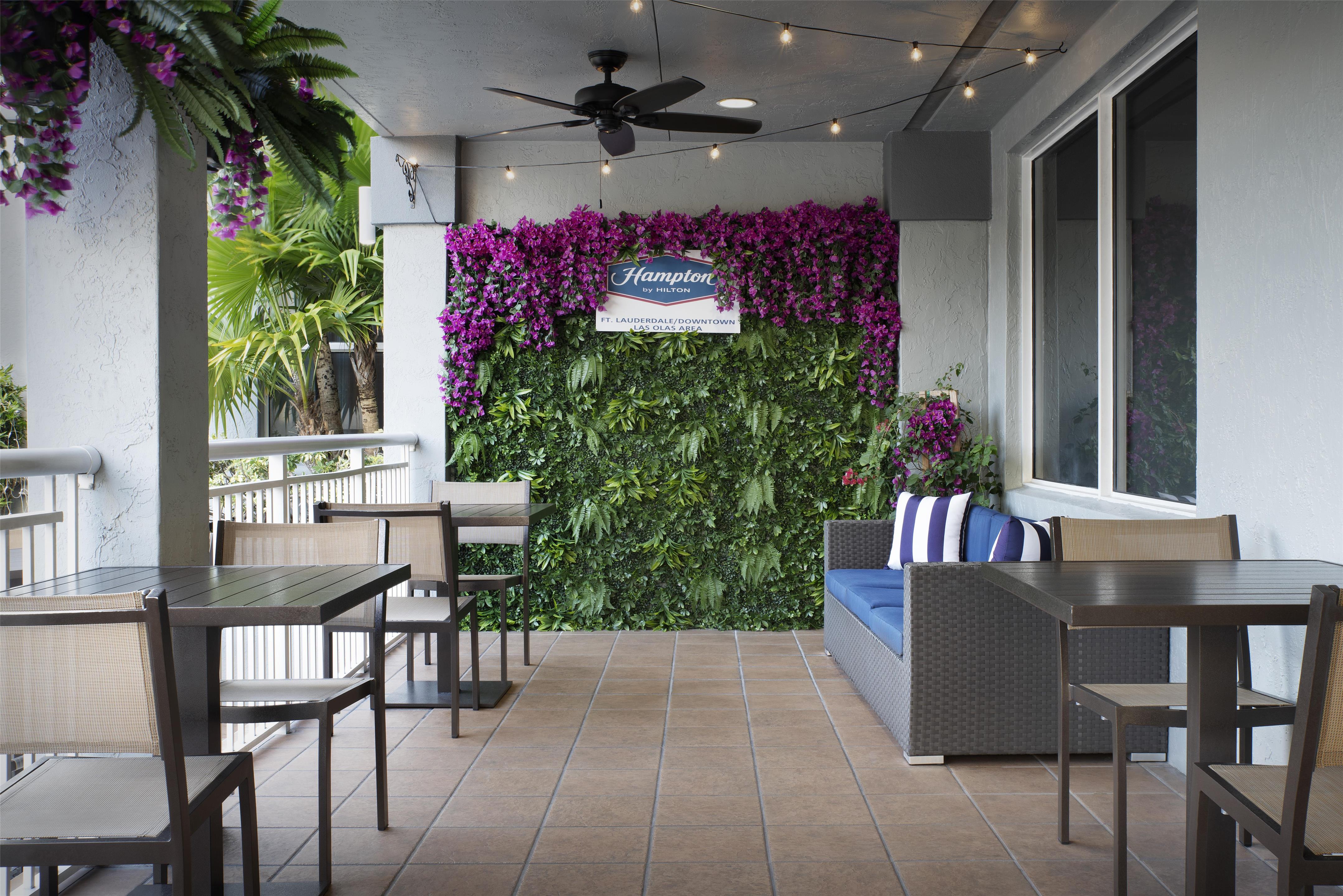 Exterior | Hampton Inn Ft. Lauderdale/Downtown Las Olas Area