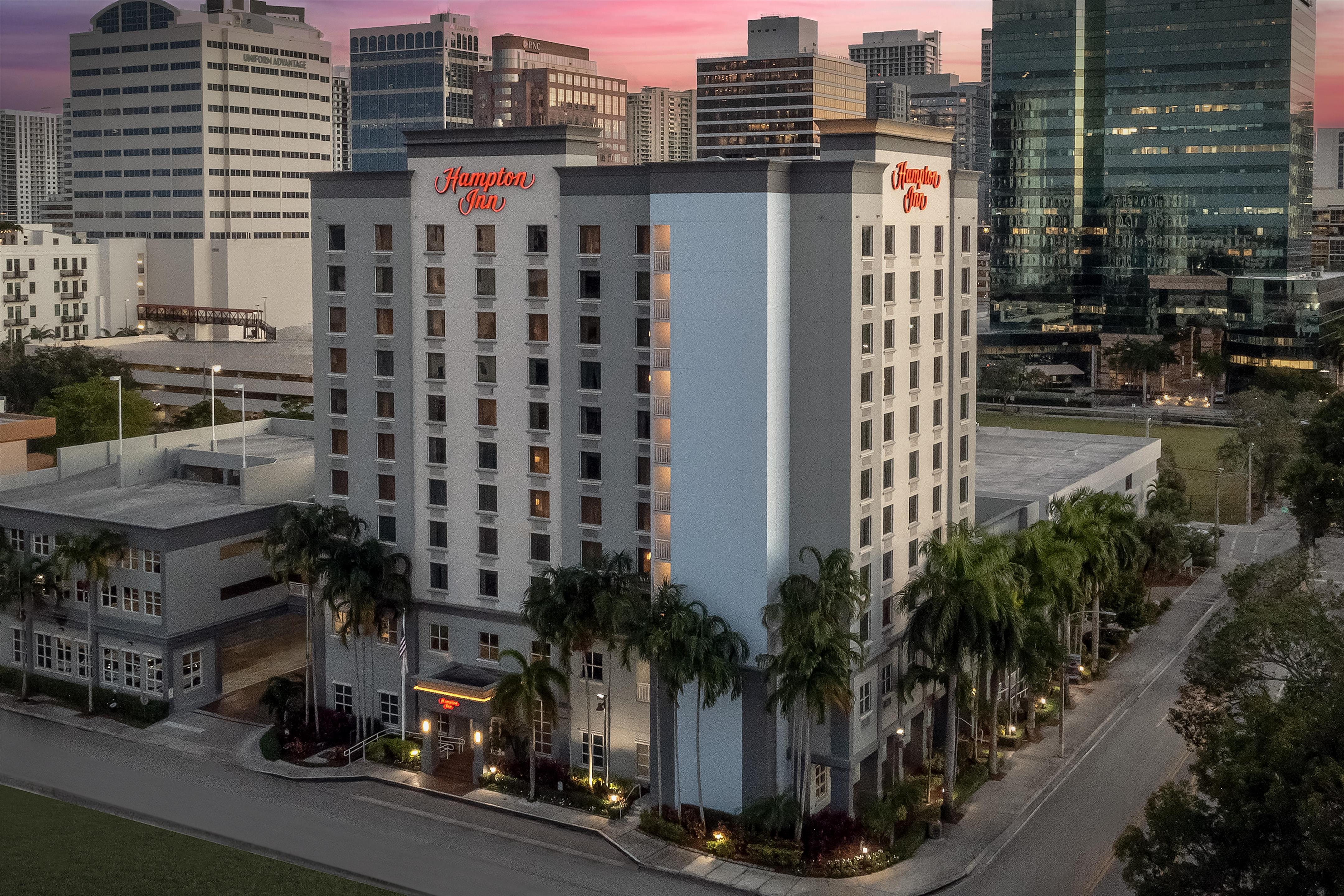 Exterior | Hampton Inn Ft. Lauderdale/Downtown Las Olas Area