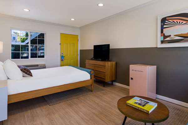  - Signature Inn Medical Center Oakland